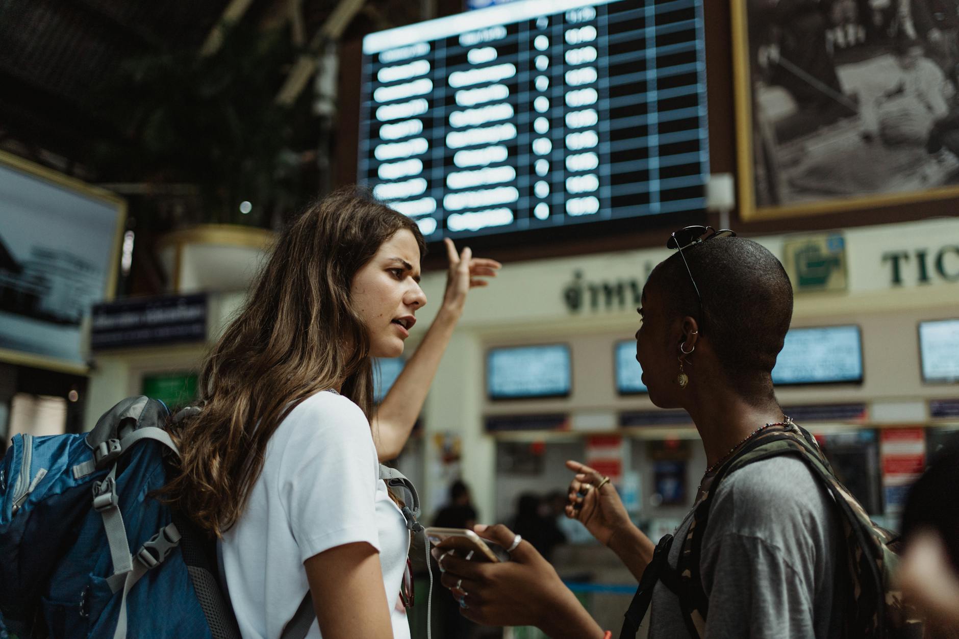 two women at an airport